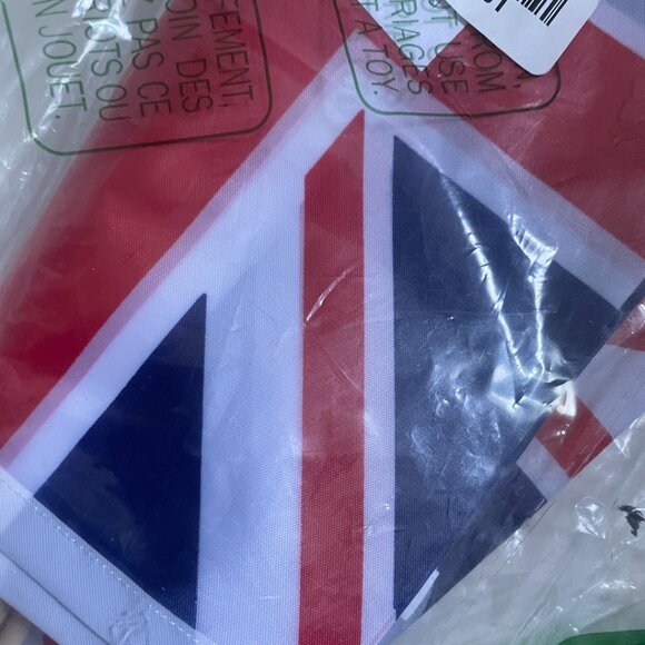 Union Jack Flags - Picture 1 of 6